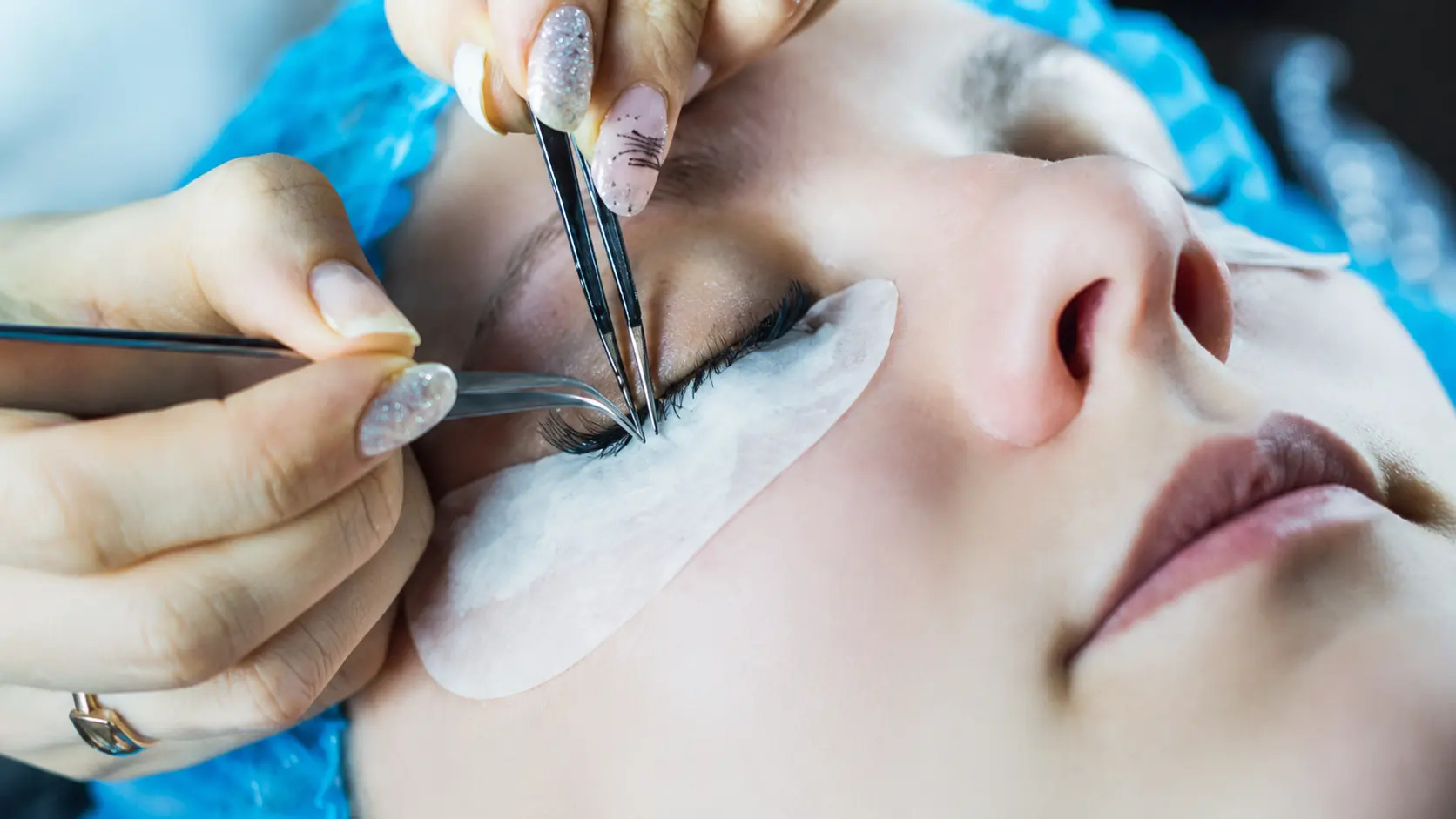 Extensiones de pestañas pelo a pelo en Managua — Mills Beauty Lashes